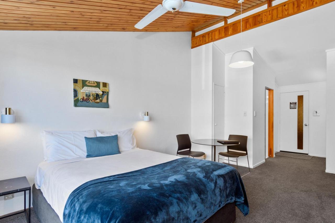 Motel The On The Waterfront Tauranga