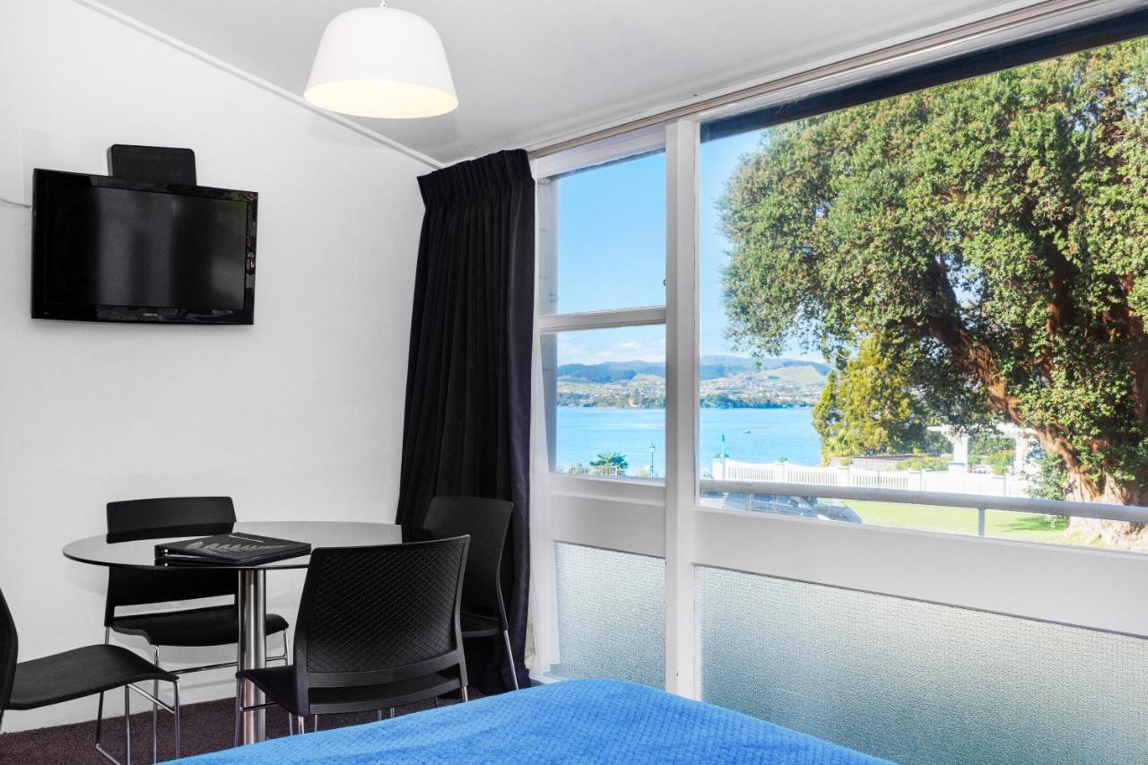 The On The Waterfront Motel Tauranga
