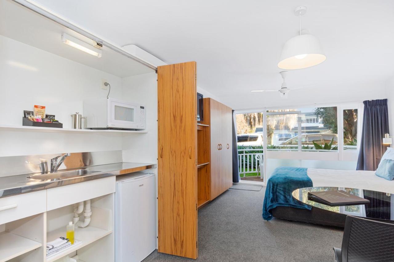 Motel The On The Waterfront 4*