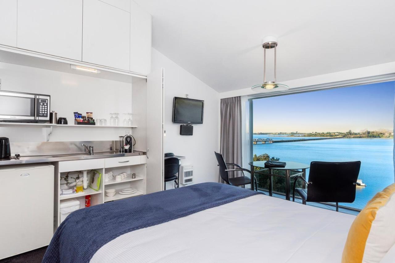 Motel The On The Waterfront Tauranga