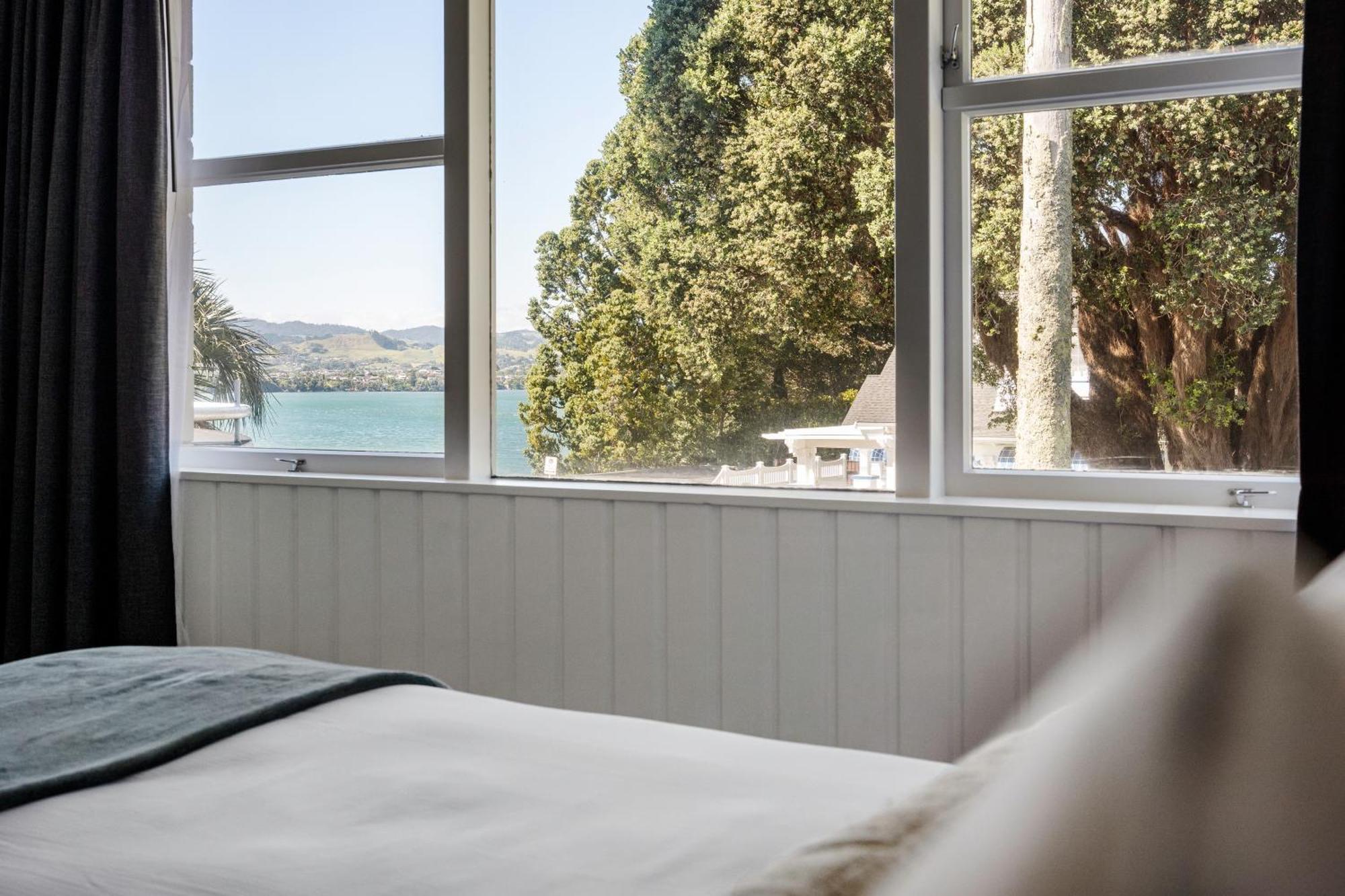 The On The Waterfront 4* Tauranga